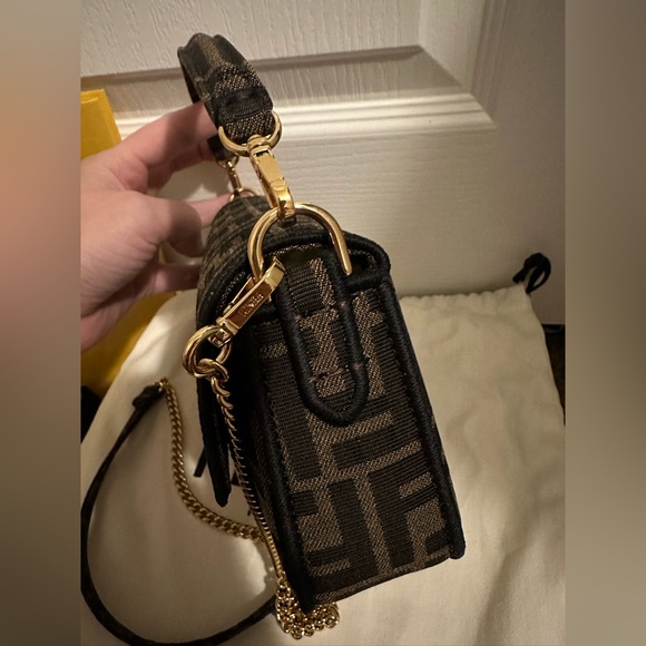 Fendi Baguette Mini! - Picture 3 of 11